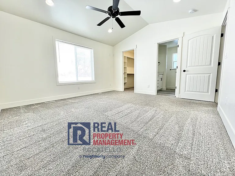 1620 Petersburg Dr — Photo 25