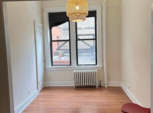 725 9th Ave #1M, New York, NY 10019