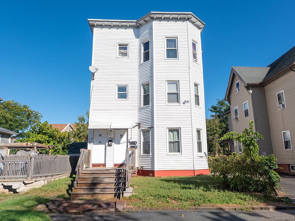 1st image of 45-47 Beech St #2