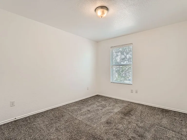 15111 Pandion Dr — Photo 20