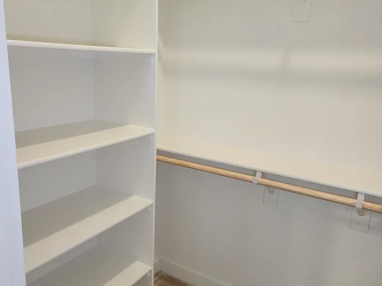 519 Embrook Way — Photo 12