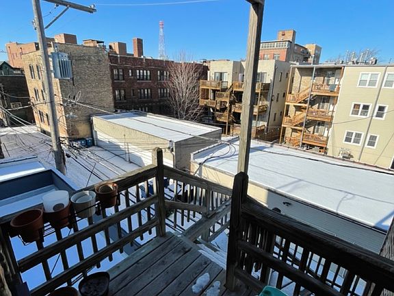 5th image of 1458 W Winnemac Ave #3W