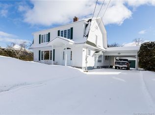315 Sheriff St, Grand Falls, NB E3Z 3A3