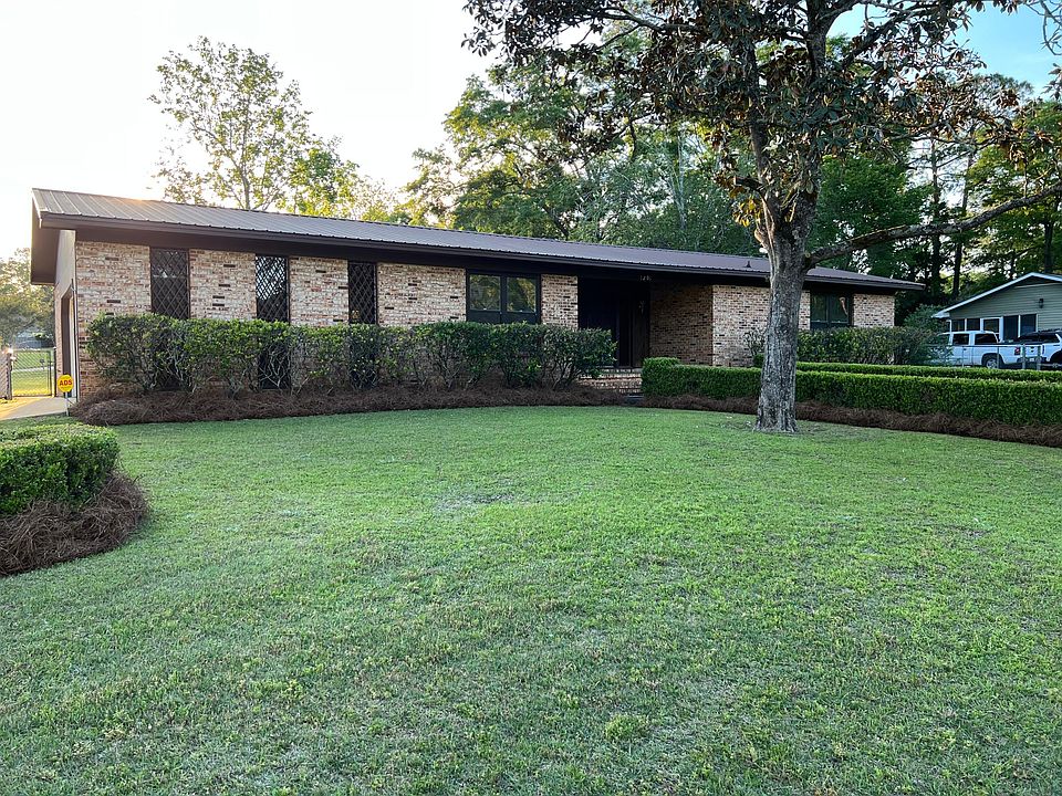 1st image of 1201 Buena Vista Dr