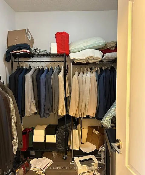 2756 Old Leslie St #511 — Photo 6