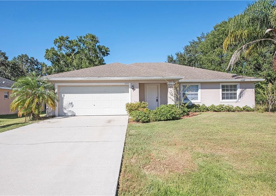 1st image of 1047 Heron Ct
