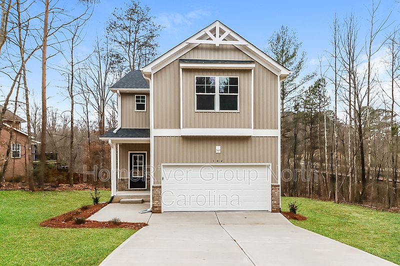 1st image of 104 Deer Creek Dr
