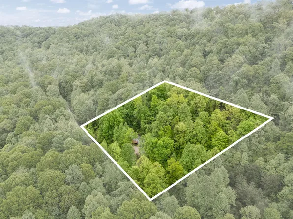 1600 Jerrica Leigh Ln, Stanton, KY 40380