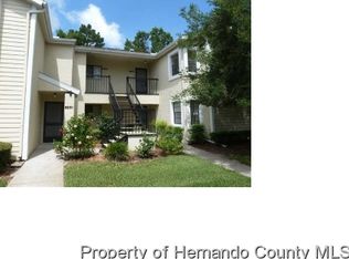 8035 Picketts Ct, Weeki Wachee, FL 34613