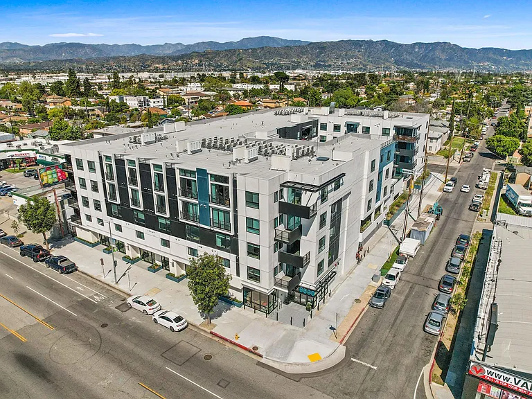 The Hamlin — Photo 20