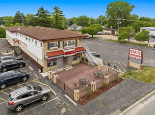 1039 Sheridan Rd APT 3, Winthrop Harbor, IL 60096