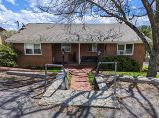 2630 Everett St, Bristol, VA 24201