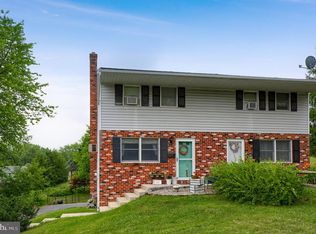 670 N Lime St, Elizabethtown, PA 17022