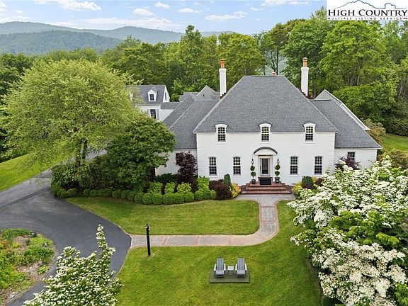 4th image of 1920 Deck Hill Road