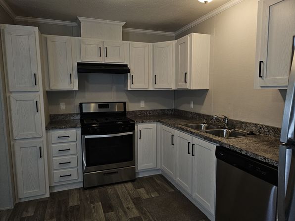 855 W Jefferson St LOT 107