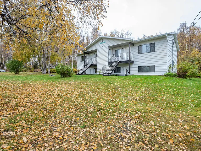 1251 W Patricia Ave #4 — Photo 4