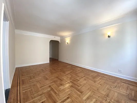 Rented by Sovereign Associates | media 4