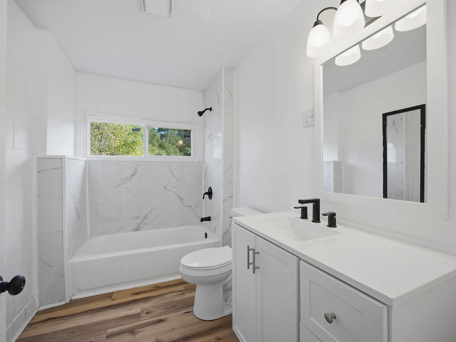 5 bed, 2634 sqft, $1,850 — Photo 3
