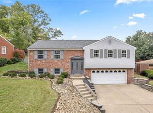 865 Broughton Rd, Bethel Park, PA 15102