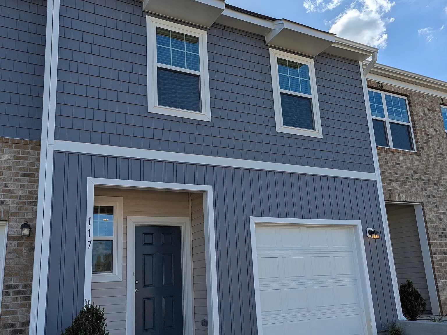 3 bed, 1386 sqft, $1,725 — Photo 3
