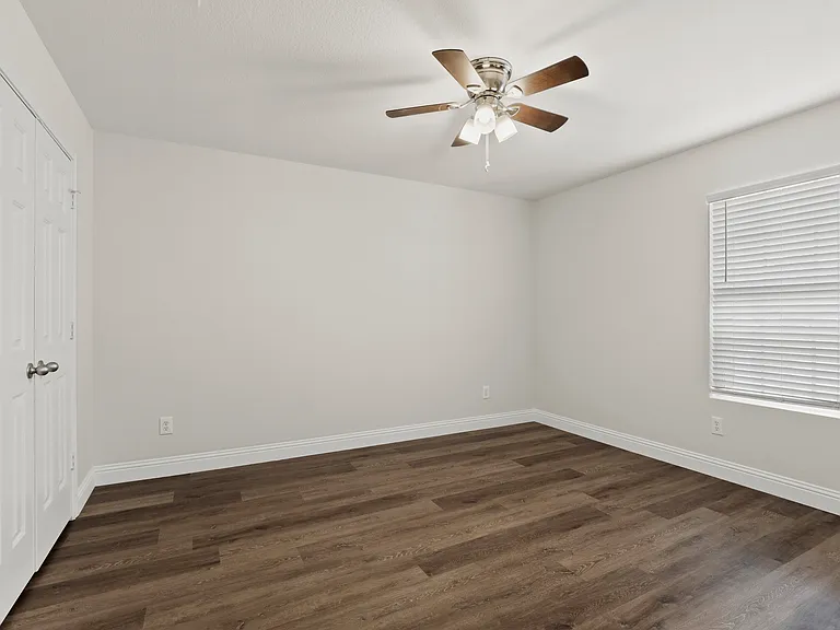 12900 Cedar Hollow Dr — Photo 19