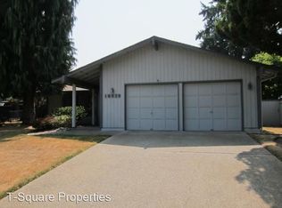 10939 NE 133rd St, Kirkland, WA 98034