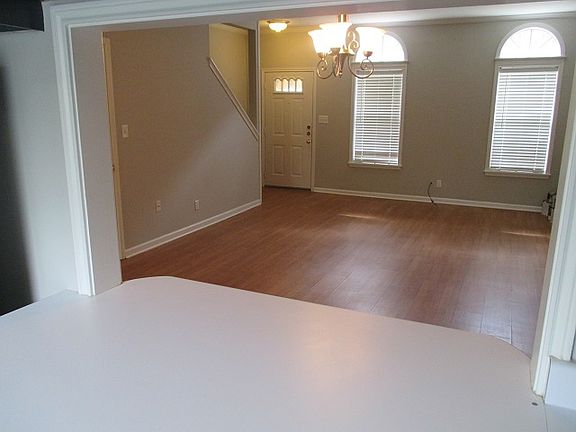3rd image of 929 Bayou Trace Dr