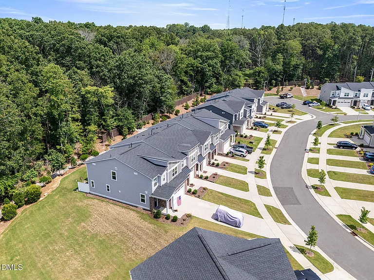 185 Millennium Dr — Photo 20