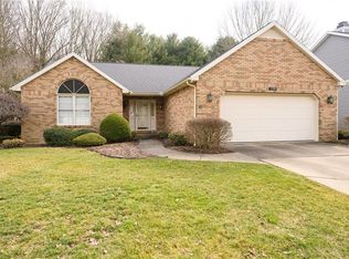 176 Pinedale Dr, Dover, OH