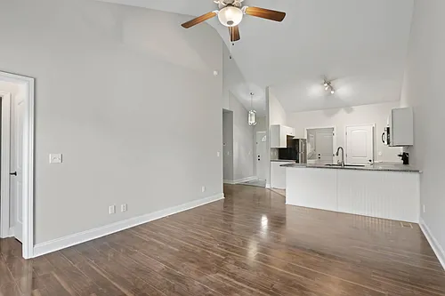 5612 High St Photo 1