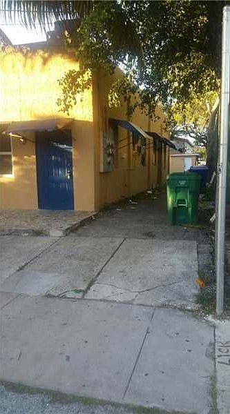 2nd image of 733 NW 34th St