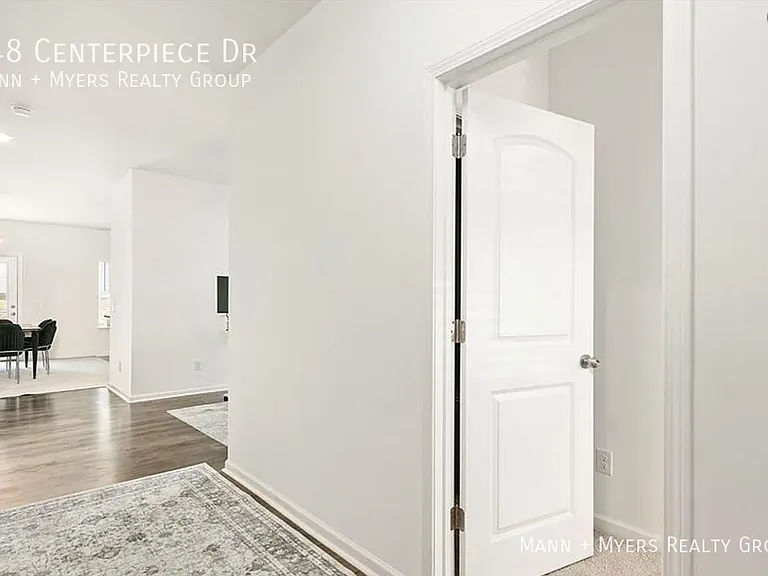 148 Centerpiece Dr — Photo 5