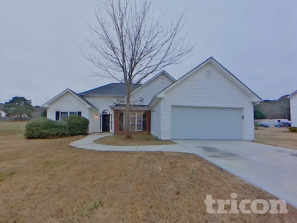1st image of 615 Bridle Creek Dr