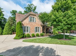 1005 Lugano Ct, Matthews, NC 28104