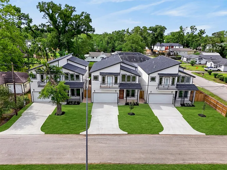 1067 Ferguson Way — Photo 39