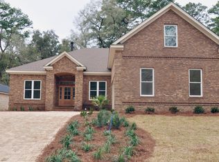 3130 Persimmon Dr, Tallahassee, FL 32312