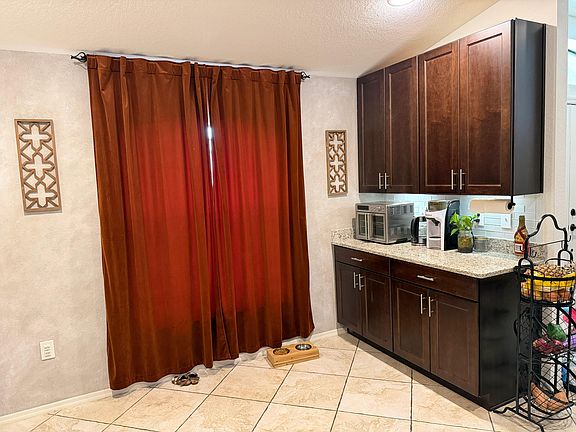 4th image of 3007 Eagle Nest View Dr