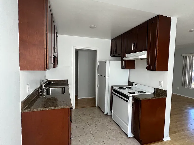 2636 Warring St #304 — Photo 2