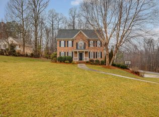 241 Garden Valley Dr, Winston Salem, NC 27107