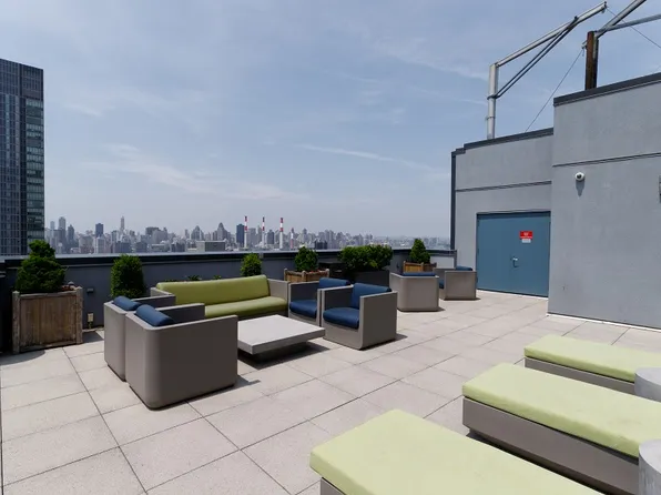 27-03 42nd Road image 20 of 20