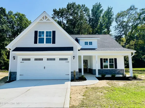304 Creeks Edge Drive, Pikeville, NC 27863