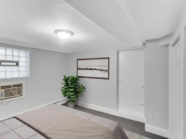 1406 8th Street 2 image 2 of 10