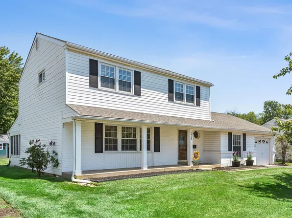 275 Waverly Rd, Southampton, PA 18966