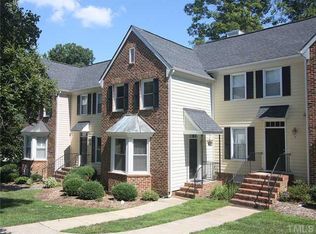 3 Forest Gln, Chapel Hill, NC 27517