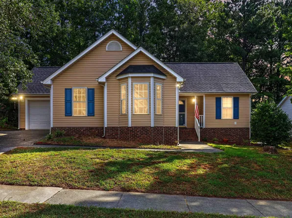 617 Groveton Trl, Wake Forest, NC 27587