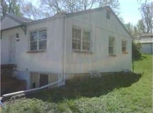 2001 E 79th St, Kansas City, MO 64132