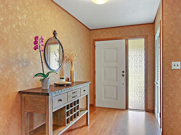 2nd image of 5515 81st St