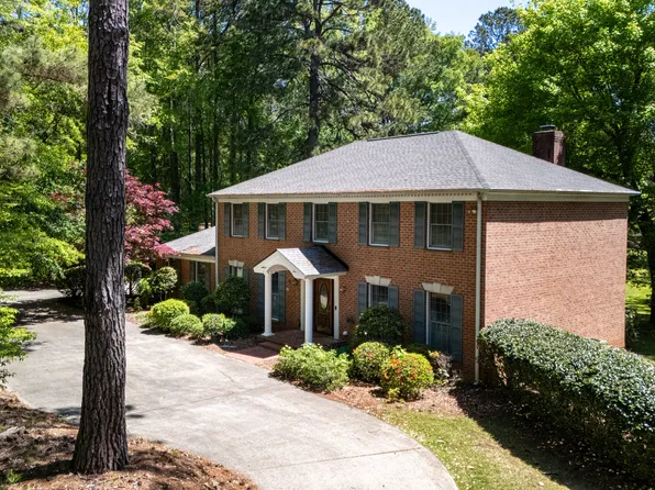 312 W Yorktown Dr, Lagrange, GA 30240