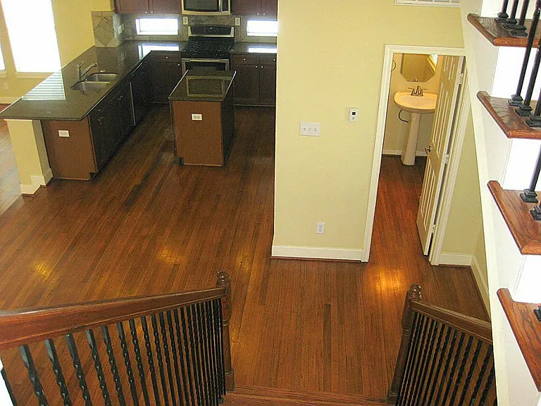 5734 Kansas St — Photo 26