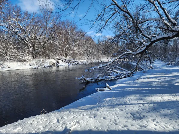 1302 County Road H, Star Prairie, WI 54026